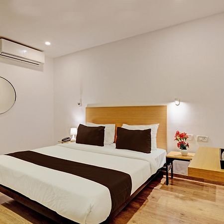 Hotel Qubic Near Igi Delhi Airport New Delhi Exterior photo