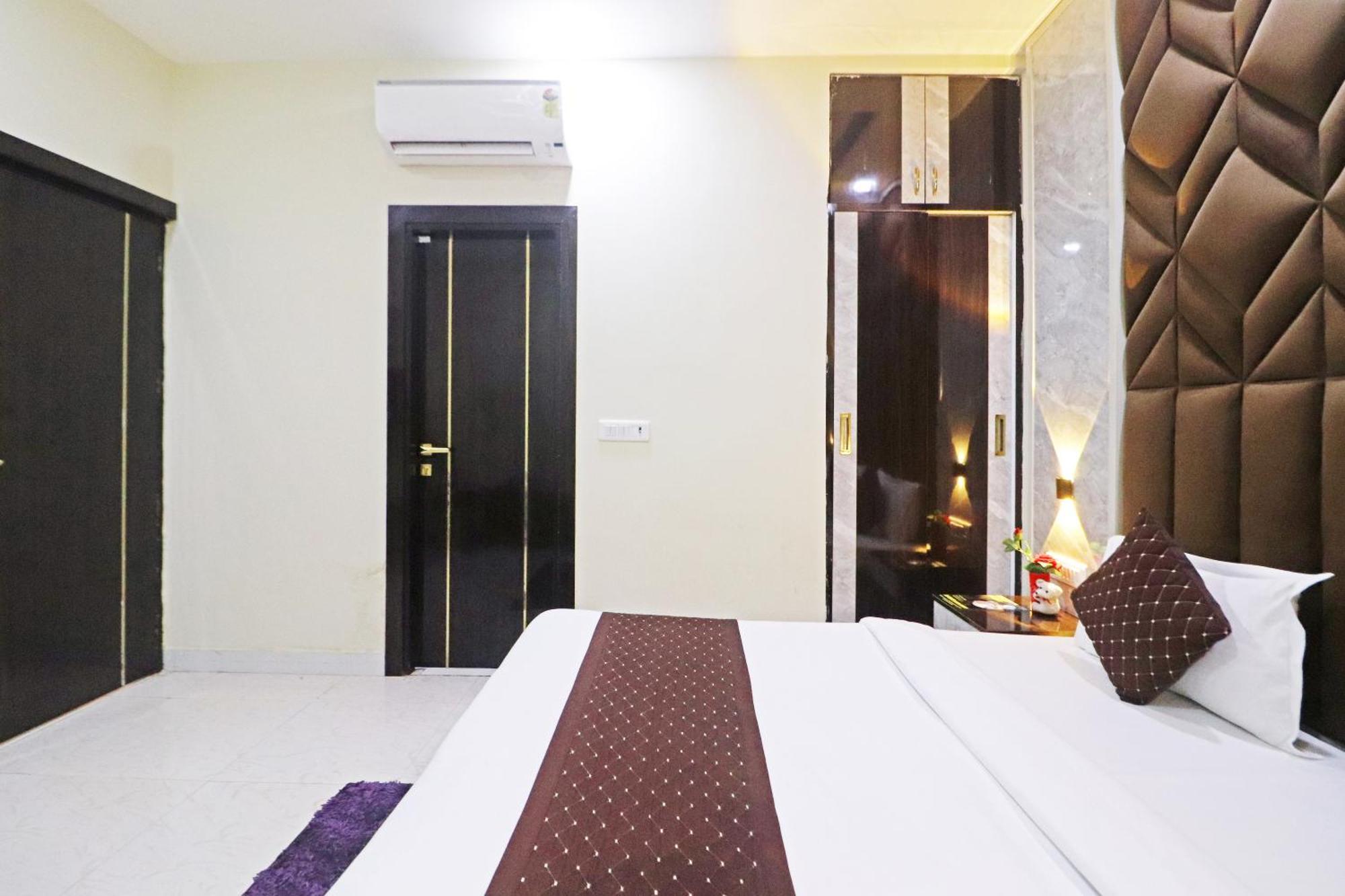 Hotel Qubic Near Igi Delhi Airport New Delhi Exterior photo
